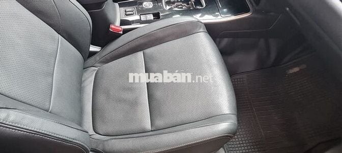 Mitsubishi Outlander 2.4 2019 Đen 58.000 km