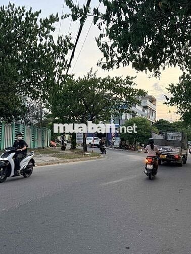 siêu phẩm lô góc hai mặt tiền đường quy hoạch 10m5, tọa lạc ngay KDC p