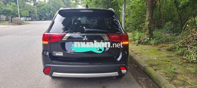 Mitsubishi Outlander 2.4 2019 Đen 58.000 km