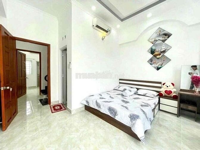 5 Tỷ 4 - Đường 4,5m - HUỲNH TẤN PHÁT - Nhà 3 Tầng 50m² - 4PN - Oto Tới