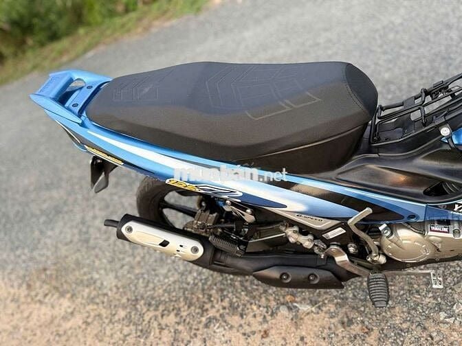 Yamaha Yaz Xanh trắng