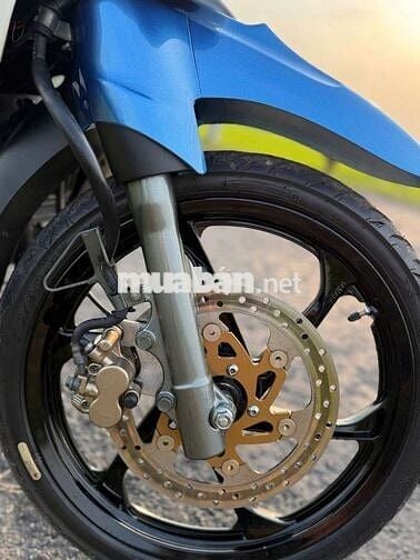 Yamaha Yaz Xanh trắng