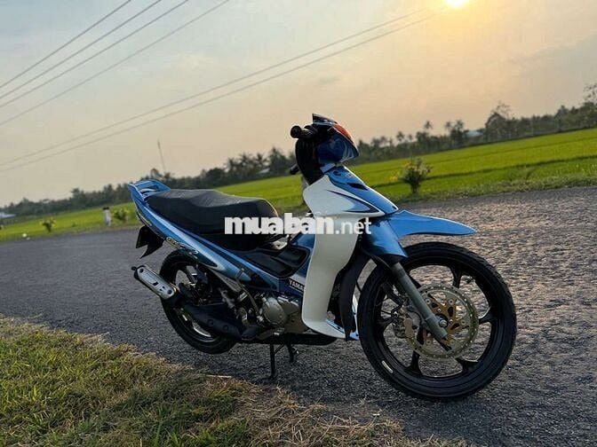 Yamaha Yaz Xanh trắng