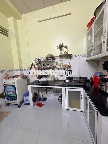 cần bán nhà ở hẻm gas cường thịnh Bình Đức