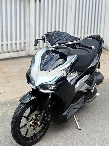 Honda Air Blade 125cc 4val  Đen bạc ngay chủ