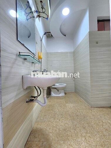 Bán CC Mini Mai Dịch chỉ 1,5x tỷ 45m 2ngủ. Có Thang Máy, Ô tô đỗ.