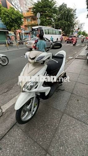 Yamaha Luvias Fi 2016 Trắng, Nâu Đã sử dụng