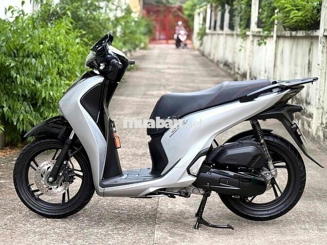 Honda SH 150i ABS bstp ngay chủ sang tên