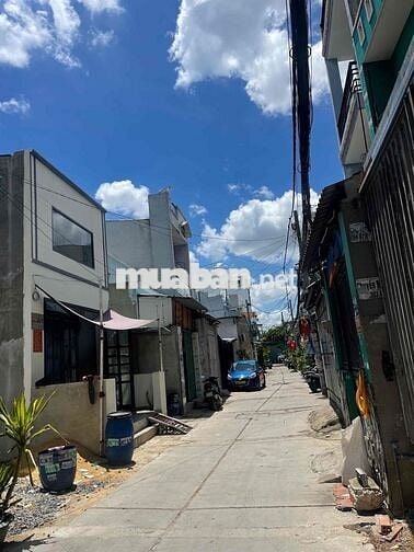 Chủ hạ giá bán gấp nhà 116m2 có nhà 3 lầu