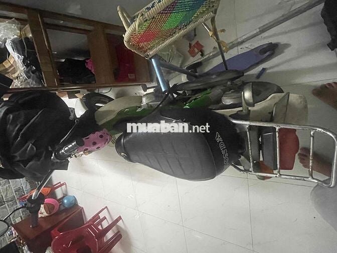 Honda chaly Đi lại hàng ngày