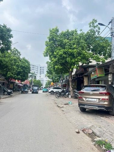 CẦN TIỀN GẤP – BÁN ĐẤT TẶNG NHÀ 3 TẦNG – LÔ GÓC SIÊU ĐẸP!
