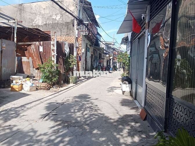 Nhà cấp 4 (5m x  13m) cần bán ở Bình Tân 