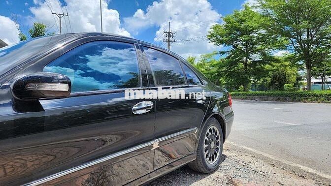 Mercedes-Benz E240 2004, xe đẹp có đổi xe