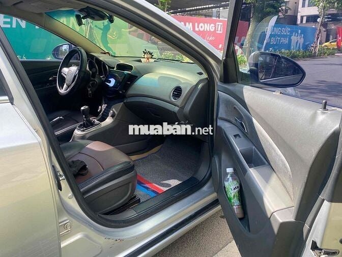 Chevrolet Cruze 2010 Số sàn Bạc