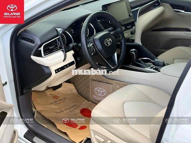 Toyota Camry 2.0Q (CVT) 2022 odo 62.000km