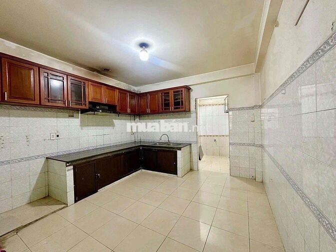 Cho thuê nhà nguyên căn mặt tiền Nguyễn Hoàng, gần Nguyễn Văn Linh