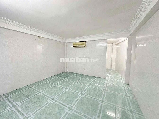 Cho thuê nhà nguyên căn mặt tiền Nguyễn Hoàng, gần Nguyễn Văn Linh
