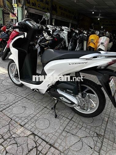 Honda Vision 2025 Trắng 300 km