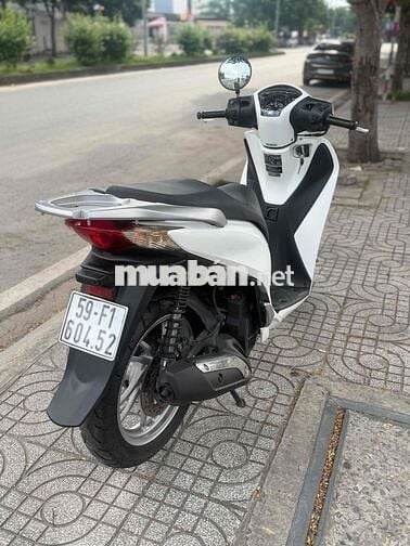 Honda SH Trắng Tự động
