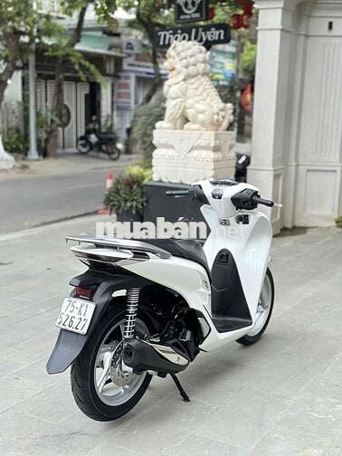 Honda SH 150 CBS Trắng