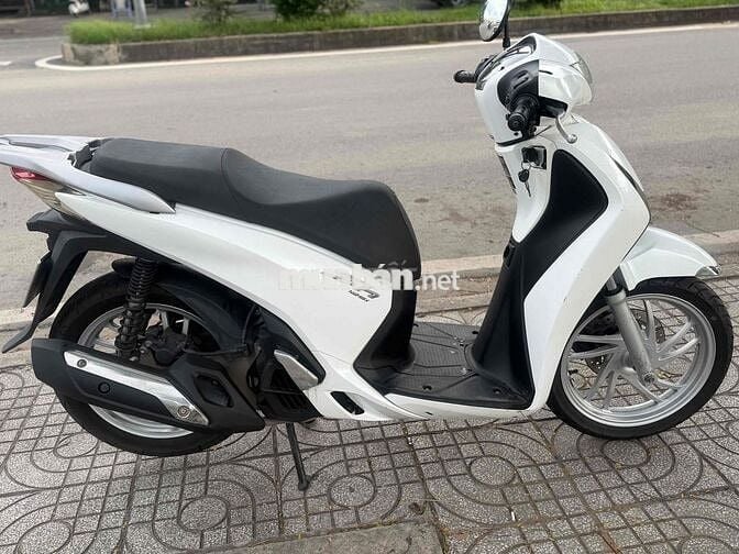 Honda SH Trắng Tự động