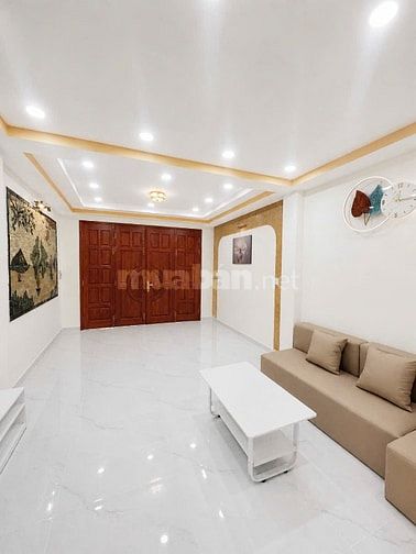 Nhà mới 4x12m 1 trệt 1 lầu 2PN 2WC HXH Lý Thánh Tông - Giá 6.38 tỷ