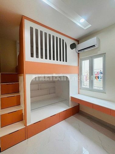 Nhà mới 4x12m 1 trệt 1 lầu 2PN 2WC HXH Lý Thánh Tông - Giá 6.38 tỷ