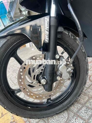 Honda Air Blade Trắng Đen Đỏ Xăng