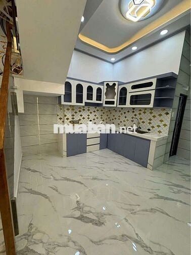 MẶT TIỀN ĐẸP GẦN NGUYỄN SƠN – VỪA Ở VỪA KINH DOANH, GIÁ CHỈ 9TY4.   
