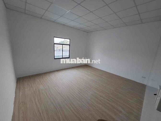 cho thuê nhà Thạnh lộc 13 dt 4,7x14m đường 9m 3 phòng ngủ