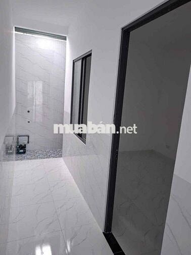 cho thuê nhà Thạnh lộc 13 dt 4,7x14m đường 9m 3 phòng ngủ