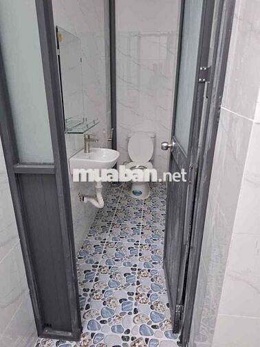 cho thuê nhà Thạnh lộc 13 dt 4,7x14m đường 9m 3 phòng ngủ