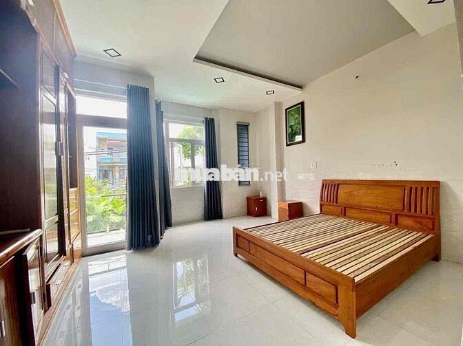 CHO THUÊ NHÀ 3 TẦNG 4PN RỘNG RÃI – THOÁNG MÁT, VÀO Ở NGAY