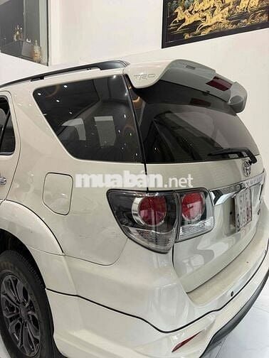 Toyota Fortuner 2015 Trắng sport 53000 km 1 chủ