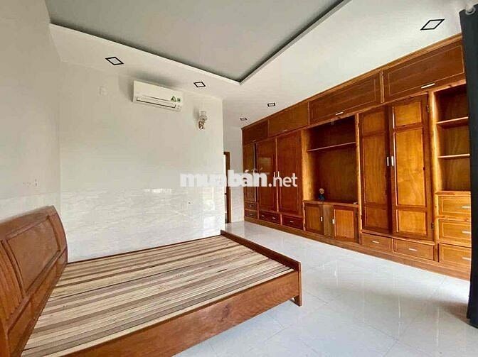 CHO THUÊ NHÀ 3 TẦNG 4PN RỘNG RÃI – THOÁNG MÁT, VÀO Ở NGAY