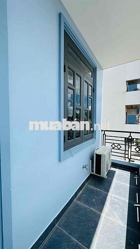 [CHÍNH CHỦ] Cho thuê phòng 25m2 ban công view sân bay - Có thang máy