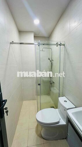 [CHÍNH CHỦ] Cho thuê phòng 25m2 ban công view sân bay - Có thang máy