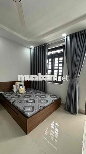 [CHÍNH CHỦ] Cho thuê phòng 25m2 ban công view sân bay - Có thang máy