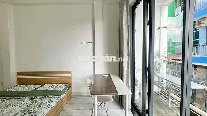 CHO THUÊ STUDIO BAN CÔNG - FULL NỘI THẤT NGAY TRUNG TÂM CÁC  Q1,3,10