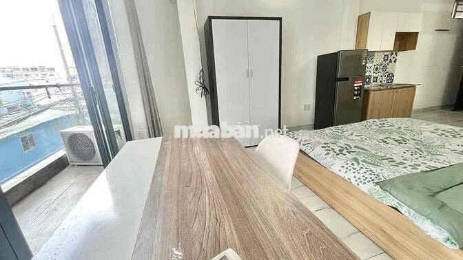 CHO THUÊ STUDIO BAN CÔNG - FULL NỘI THẤT NGAY TRUNG TÂM CÁC  Q1,3,10