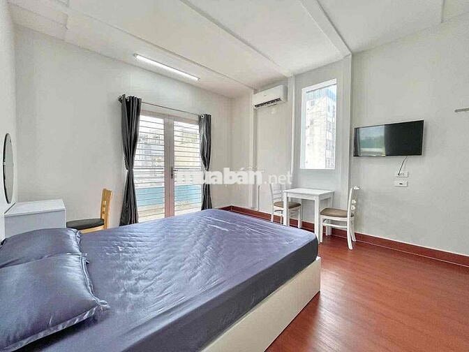 CHO THUÊ STUDIO BAN CÔNG - FULL NỘI THẤT NGAY TRUNG TÂM CÁC  Q1,3,10
