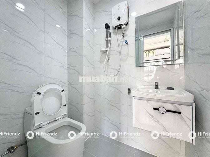STUDIO BAN CÔNG SIU RỘNG FULL NỘI THẤT NGAY TRUNG TÂM Q10