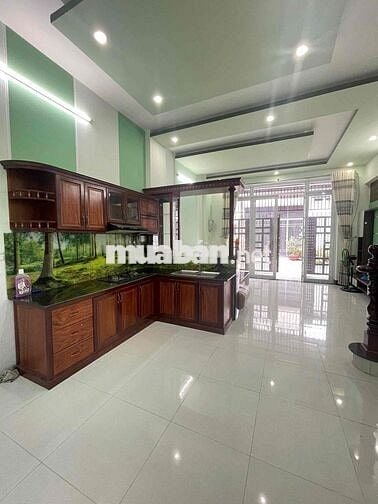 Nhà trệt lầu có nội thất KdC Quân Báo chỉ 7tr