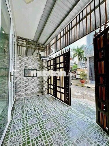 Nhà trệt lầu có nội thất KdC Quân Báo chỉ 7tr