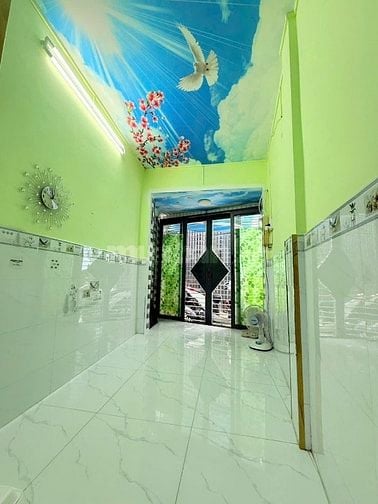 Bán nhà nhỏ xin sổ Hồng riêng ko huy hoạch hem 3m