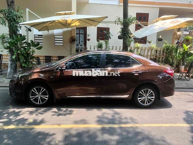 Toyota Altis 1.8G 2015 Nâu 80000 km