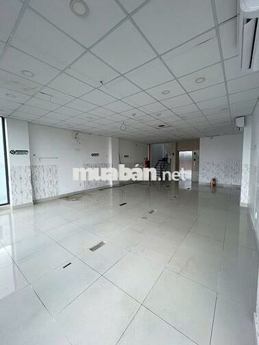 CHO THUÊ NHÀ NGUYÊN CĂN DIỆN TÍCH SỬ DỤNG HƠN 150M2 MẶT TIỀN QUẬN 3 