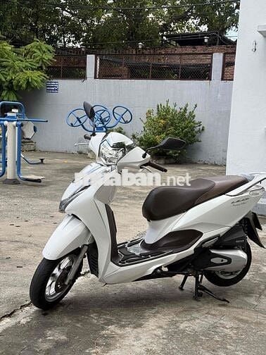 Honda Lead 125 2022  Premium Edition 2022 Trắng