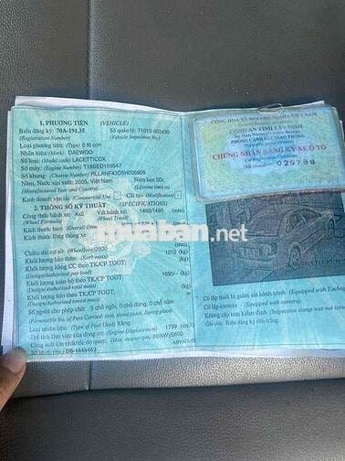 Daewoo Lacetti Vàng cát 5 chỗ