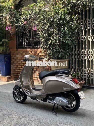 Vespa Iget ABS odo 4k9.bán trả góp.trao đổi xe